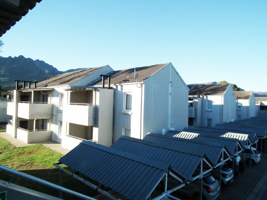 2 Bedroom Property for Sale in Amstelhof Western Cape